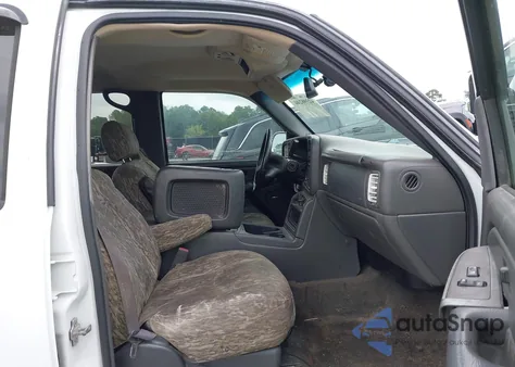 2006 Chevrolet Silverado 1500 Lt2 из США, поврежденный, VIN 2GCEK13T161162261